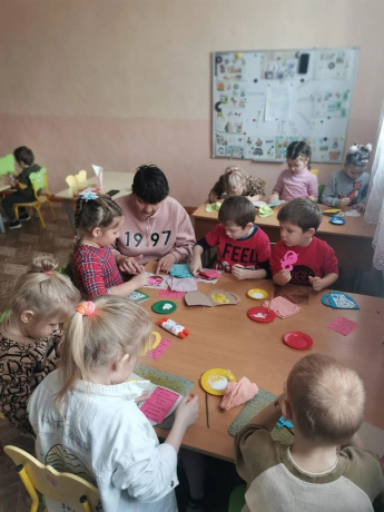 Сами смастерили- сами подарили!